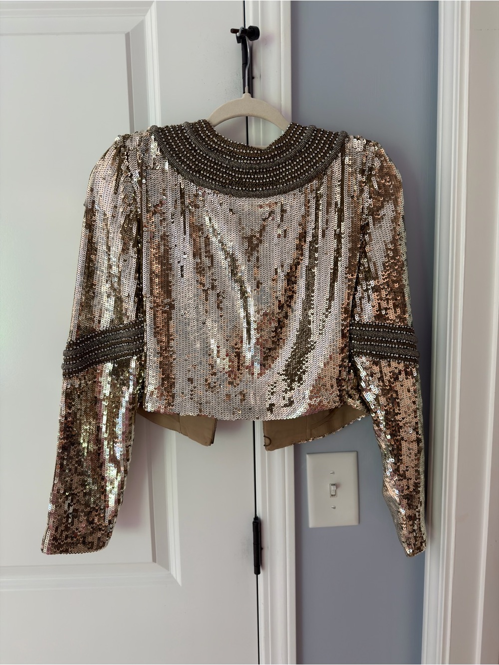 NWT/NBW Veronica Beard Gold Sequin Cropped Embellished Jacket - Picture 2 of 5